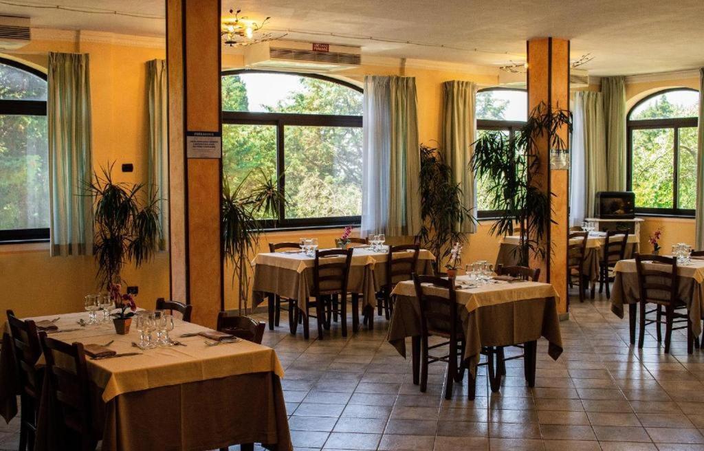 Hotel Villa Paradiso 리파벨라 외부 사진